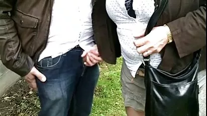 Frumoasa pizdebune doamna Pizde De Futut