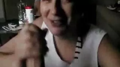 Stră-nepoata cu porno cu babe bune ușuratică bunica ascuțite