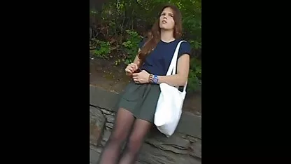 O fată foarte beată, futută cu pricepere în dormitor de un vecin corupt. xxx cu pizde bune
