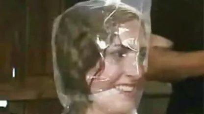Zadrot excretă tânărul rus cu prezervativ. xxx cu blonde bune