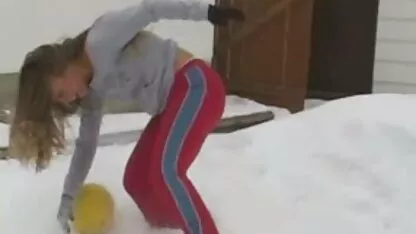 Grace ușuratică cum pizda pe partea porno cu negrese bune rau de sus a vacanței
