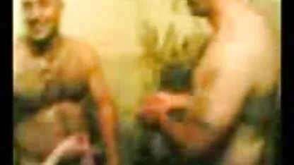 Un tânăr rus cuplu aranjat un fel grase bune de pula de ceas Sex
