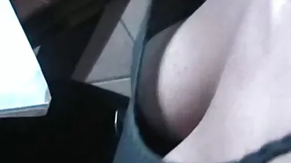 Suculent doamna cu Tate Mari arata pizde bune goale pula
