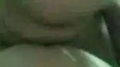 Două crude femei bune futute brunete sex cu un tânăr