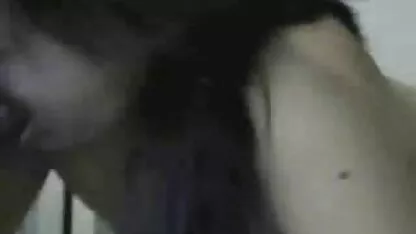 Fratele putn stătea într-o cameră de futai cu brunete bune hotel.
