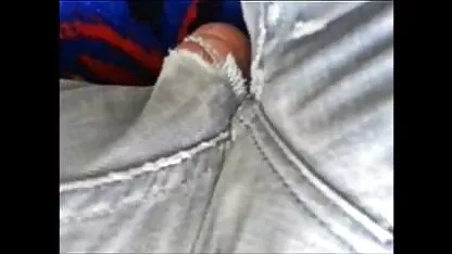 Două pizde bune mature fete cu o pula mare au fost deschise bietului băiat.