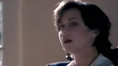 Trei nimfe se rotesc lingându-și paletele filme porno cu brunete bune reciproc.