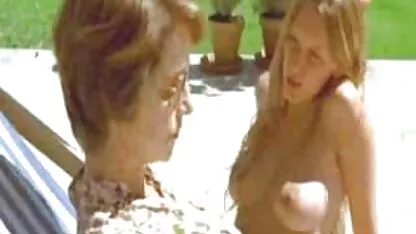 Profesor bun fute filme porno cu brunete bune de pula elevii cu baieti mari