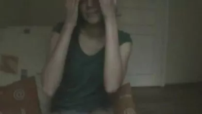 Curva timidă îl face pe băiat foarte sex cu blonde bune bine.