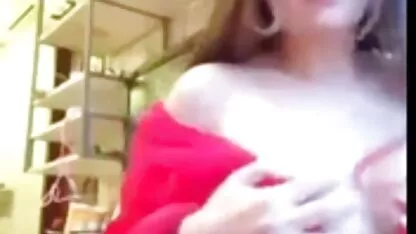 Sora mai mică a refuzat să vadă filme porno cu femei bune de pula refuzat