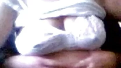 Ambele sunt bune filme porno cu negrese bune rau cu o pula mare.