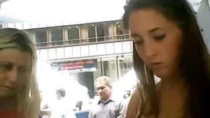 Blonda rusi a gasit o pula in filme porno cu chinezoaice bune fiecare gaura.