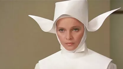 Curva slabă are un tip negru cu o filme porno cu pizde bune rau pula mare.