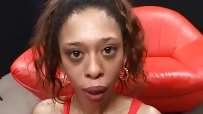 În ambele pizde bune rău găuri seduce o prietena alb cu un băț negru